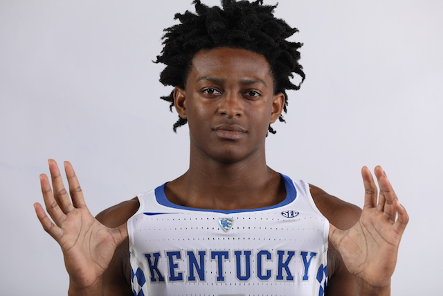 De'Aaron Fox and Malik Monk named to preseason award watch lists